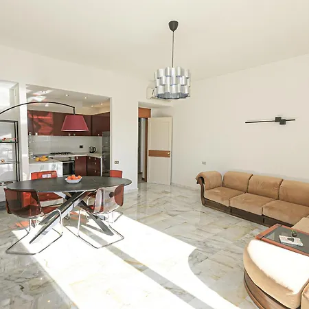 Appartamento Iflat La Casa Di Rosa Genova